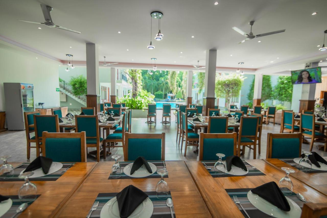 Royal Reach Udawalawe Hotel Екстериор снимка