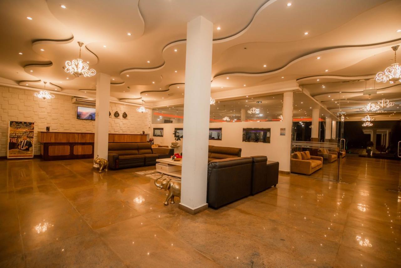 Royal Reach Udawalawe Hotel Екстериор снимка