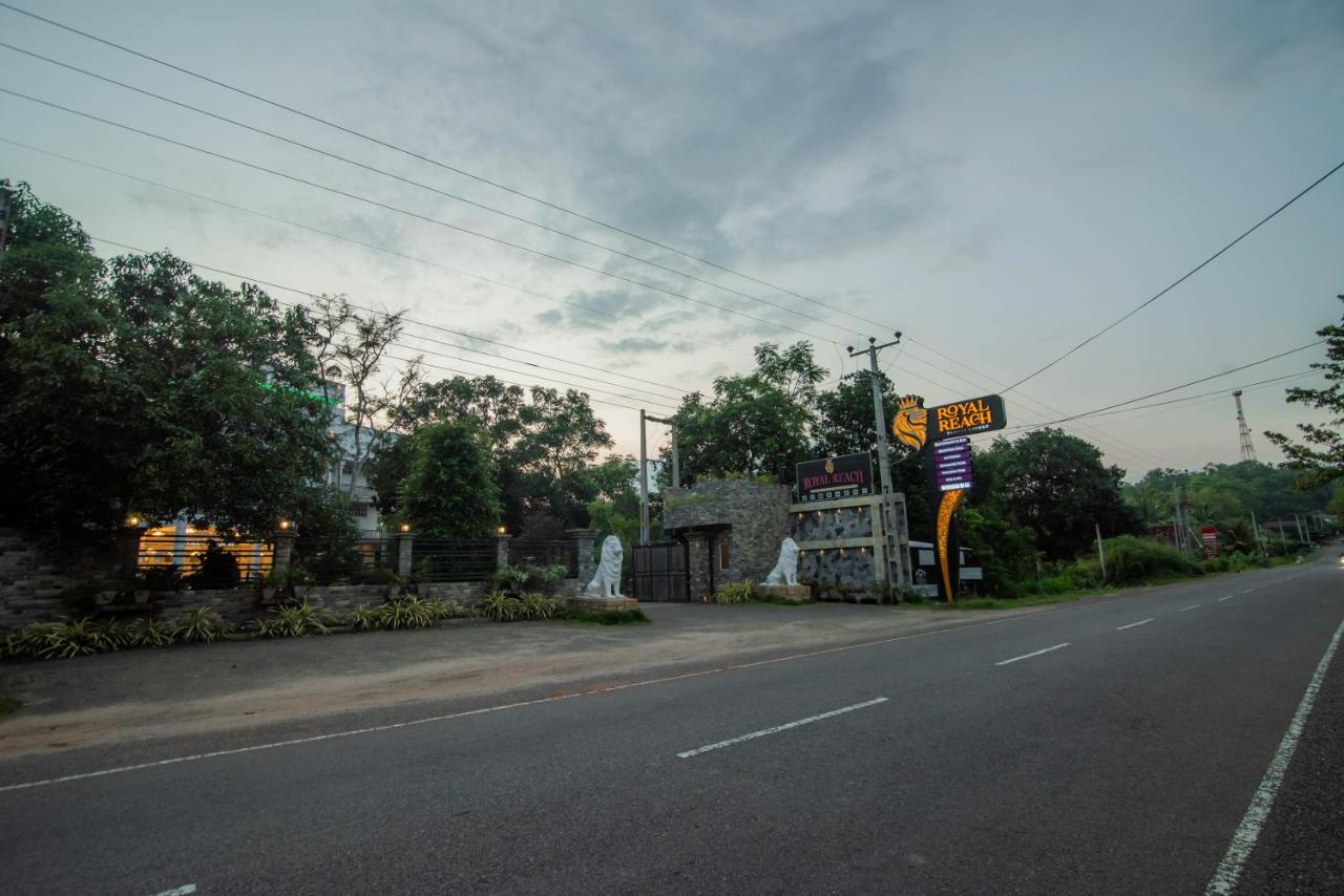 Royal Reach Udawalawe Hotel Екстериор снимка